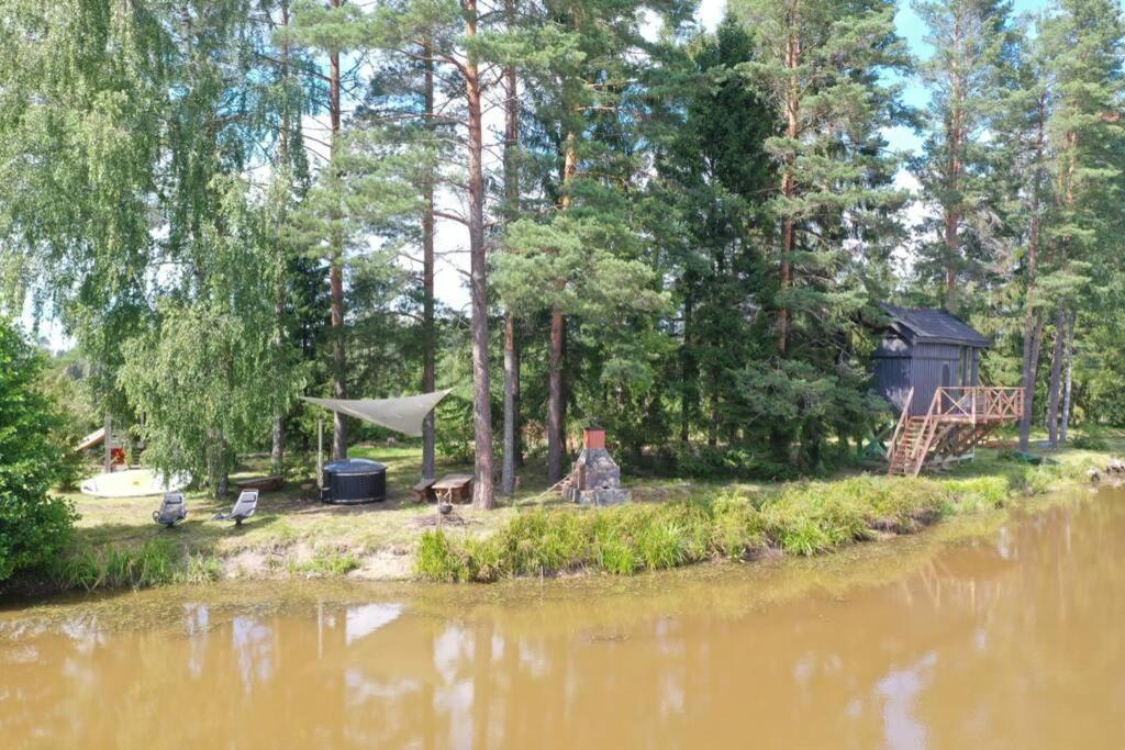 Dragon House In The Tree! Jacuzzi, Sauna ,Cinema,Heated Lici  Εξωτερικό φωτογραφία